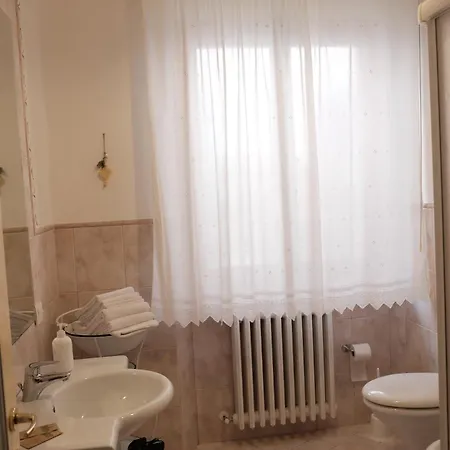 La Primavera Nocleg ze śniadaniem